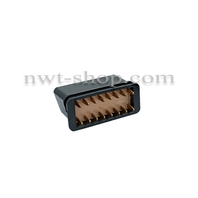 سوکت 16 پين مادگي OBD